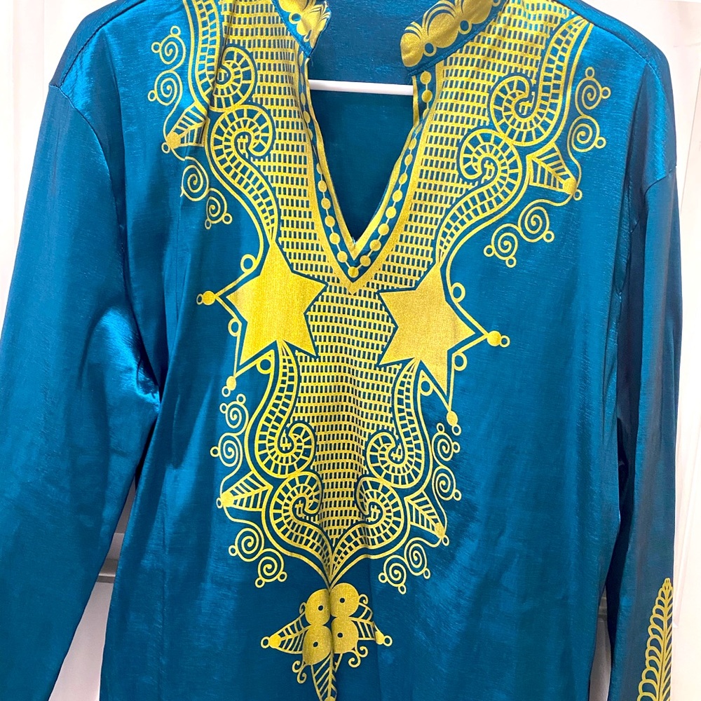 African Printed Dashiki Top XXL (runs like Large)